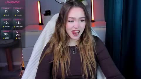 Snapshot of hottease_pvt chatting on October 11, 2025, 8:24 am hello Im Eva online show from October 11, 2025, 8:24 am