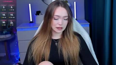 Snapshot of hottease_pvt chatting on October 18, 2025, 1:34 pm hello Im Eva online show from October 18, 2025, 1:34 pm