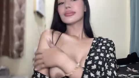 katarina online show from August 1, 2026, 3:50 am
