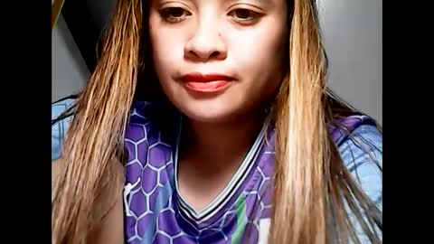 Leen online show from December 9, 2024, 11:47 am