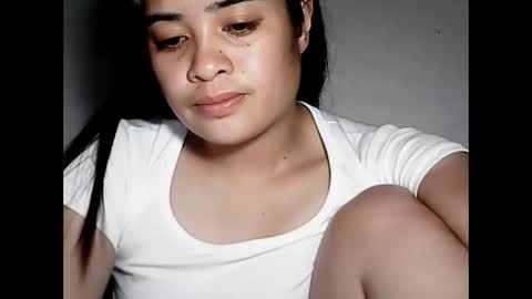 Leen online show from May 2, 2026, 2:27 am