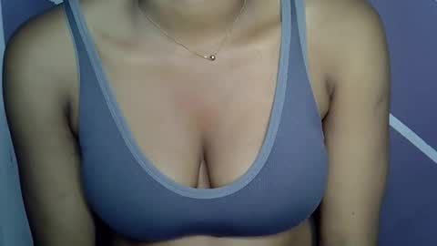 Snapshot of hottie_baddie14 chatting on September 18, 2025, 6:04 am hottie baddie14 online show from September 18, 2025, 6:04 am