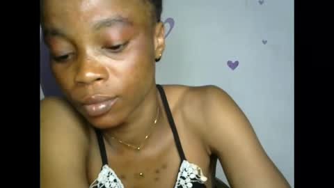 Snapshot of hottie_baddie14 chatting on September 23, 2025, 12:30 pm hottie baddie14 online show from September 23, 2025, 12:30 pm