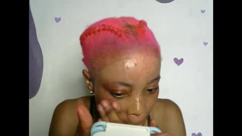 Snapshot of hottie_baddie14 chatting on October 28, 2025, 9:39 pm hottie baddie14 online show from October 28, 2025, 9:39 pm