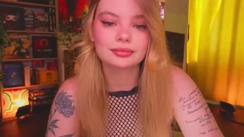 Snapshot of hottie_jane chatting on October 18, 2025, 9:21 am Jane online show from October 18, 2025, 9:21 am