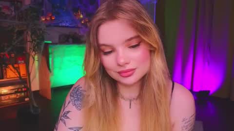 Snapshot of hottie_jane chatting on October 25, 2025, 1:51 pm Jane online show from October 25, 2025, 1:51 pm