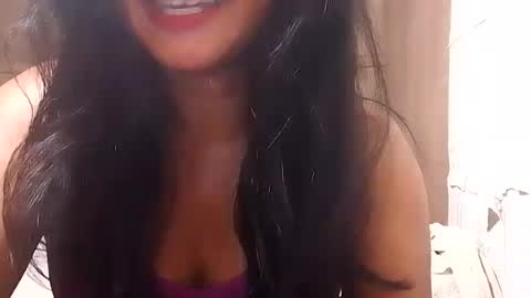 Lyn online show from June 26, 2026, 8:46 pm