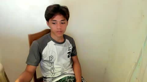 Snapshot of hottie_migs chatting on April 14, 2026, 12:00 pm hottie_migs online show from April 14, 2026, 12:00 pm
