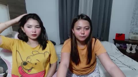 hottie_ririxcx online show from March 22, 2026, 12:08 pm