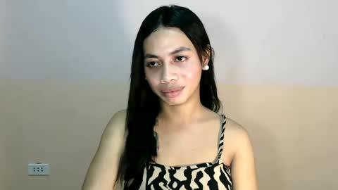 Snapshot of hottiescummerx chatting on December 1, 2024, 4:29 pm N I C A online show from December 1, 2024, 4:29 pm