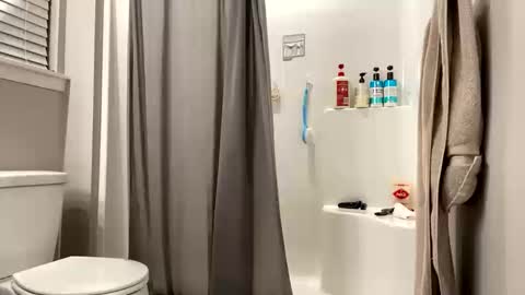 hottiewithabody101 online show from October 10, 2025, 8:30 pm