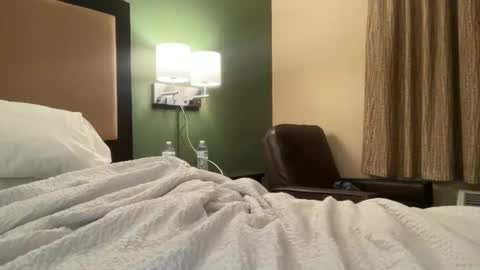 hottiewithabody101 online show from November 25, 2025, 11:49 pm