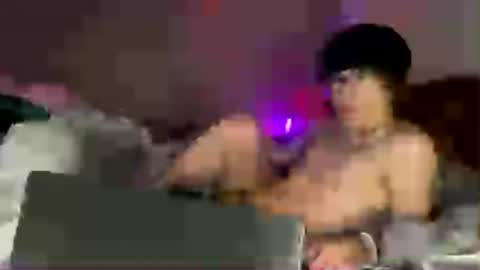 hottiewithabody101 online show from June 16, 2026, 12:02 am