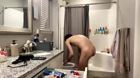 hottiewithabody101 online show from June 25, 2026, 12:43 am