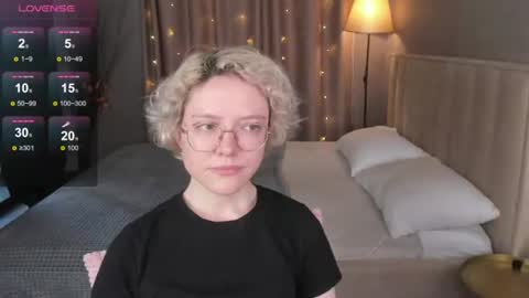 Kori online show from June 25, 2026, 5:56 am