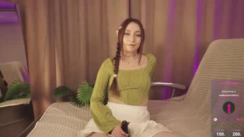 Snapshot of hottpeachh chatting on October 16, 2025, 5:25 pm hottpeachh online show from October 16, 2025, 5:25 pm