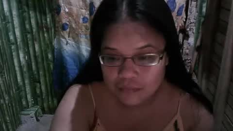 hotty_babex online show from May 9, 2026, 4:45 pm