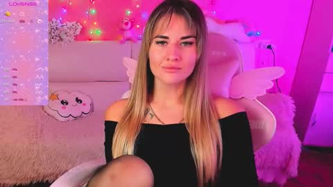 Ivanna and Jessica online show from March 21, 2026, 6:18 am