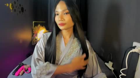 Snapshot of hotty_jane chatting on May 21, 2026, 9:38 am Hi i am Jane half vietnamese and half pinay and would like to meet good person here XOXO online show from May 21, 2026, 9:38 am