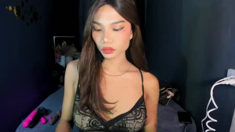 Snapshot of hotty_jane chatting on May 22, 2026, 3:28 pm Hi i am Jane half vietnamese and half pinay and would like to meet good person here XOXO online show from May 22, 2026, 3:28 pm