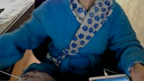 Snapshot of hotty_mary chatting on April 10, 2026, 10:42 am Mary online show from April 10, 2026, 10:42 am