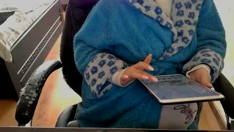 Snapshot of hotty_mary chatting on April 13, 2026, 9:59 am Mary online show from April 13, 2026, 9:59 am