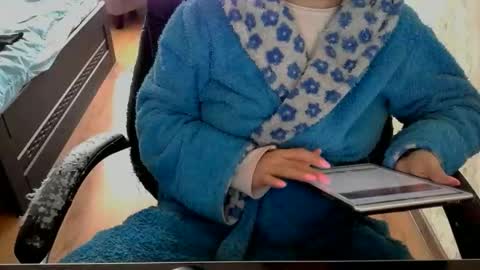 Snapshot of hotty_mary chatting on May 2, 2026, 9:03 am Mary online show from May 2, 2026, 9:03 am