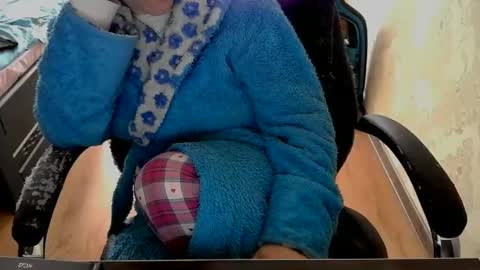 Snapshot of hotty_mary chatting on May 3, 2026, 7:58 am Mary online show from May 3, 2026, 7:58 am