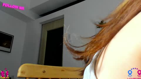 crishinahotty online show from January 1, 2025, 10:54 am