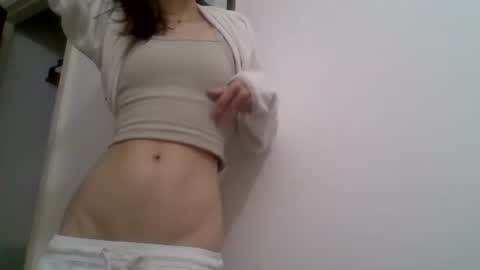 Hotwixx online show from January 21, 2025, 5:41 pm