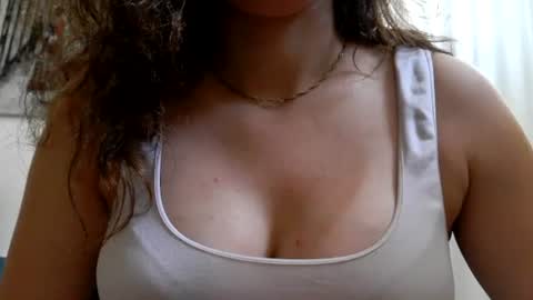 Hotwixx online show from July 2, 2026, 6:19 am