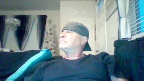 hotyummycock69 online show from December 18, 2025, 10:16 pm