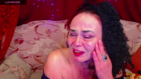 Hotzlata online show from May 2, 2026, 5:40 pm