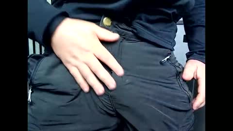 houskji8 online show from October 7, 2025, 7:38 am