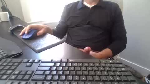Snapshot of hoverday chatting on May 7, 2026, 6:02 pm hoverday online show from May 7, 2026, 6:02 pm
