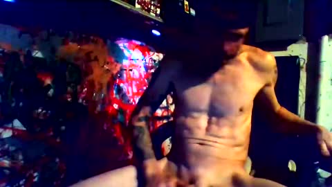 Snapshot of howbowdadareboy33 chatting on January 30, 2025, 8:11 am ask me online show from January 30, 2025, 8:11 am