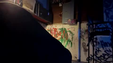 Snapshot of howbowdadareboy33 chatting on September 29, 2025, 9:36 am ask me online show from September 29, 2025, 9:36 am