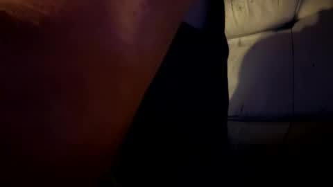 Snapshot of howbowdadareboy33 chatting on October 14, 2025, 8:04 am ask me online show from October 14, 2025, 8:04 am