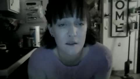 howdoyoulikeit87 online show from May 23, 2026, 5:56 am