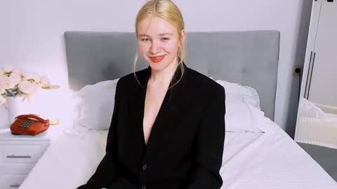 ash. see u on sunday online show from November 5, 2025, 4:18 pm