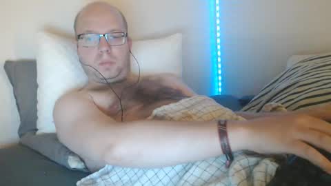 Snapshot of hoyboydkk chatting on October 8, 2025, 2:42 am Christian online show from October 8, 2025, 2:42 am