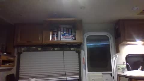 hoytme online show from October 8, 2025, 7:28 am