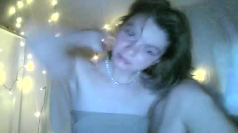 Snapshot of hqyle_clqrq chatting on February 28, 2026, 8:32 pm hqyle_clqrq online show from February 28, 2026, 8:32 pm