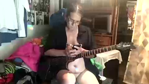 Snapshot of hubertcomberdale chatting on October 20, 2025, 6:52 pm Hubert Cumberdale online show from October 20, 2025, 6:52 pm