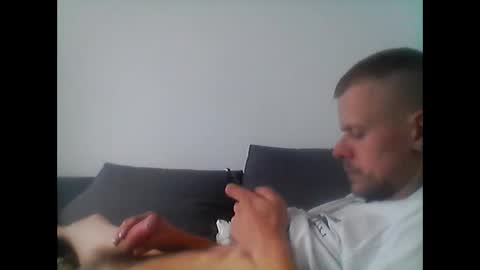 hubikush22 online show from October 10, 2025, 2:38 pm