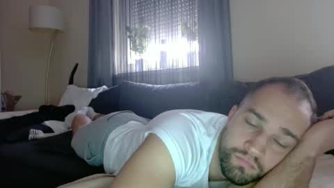 Snapshot of huerfano04 chatting on November 17, 2025, 11:16 am huerfano04 online show from November 17, 2025, 11:16 am