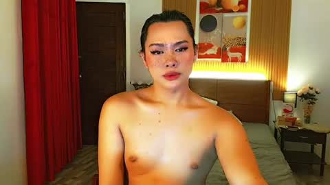 nathalie online show from October 18, 2025, 7:36 pm