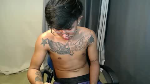 Snapshot of hugecockchristian chatting on September 25, 2025, 9:35 am hugecockchristian online show from September 25, 2025, 9:35 am