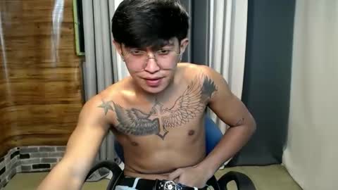 Snapshot of hugecockchristian chatting on October 5, 2025, 2:59 pm hugecockchristian online show from October 5, 2025, 2:59 pm