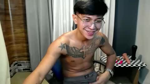 Snapshot of hugecockchristian chatting on October 21, 2025, 2:40 pm hugecockchristian online show from October 21, 2025, 2:40 pm